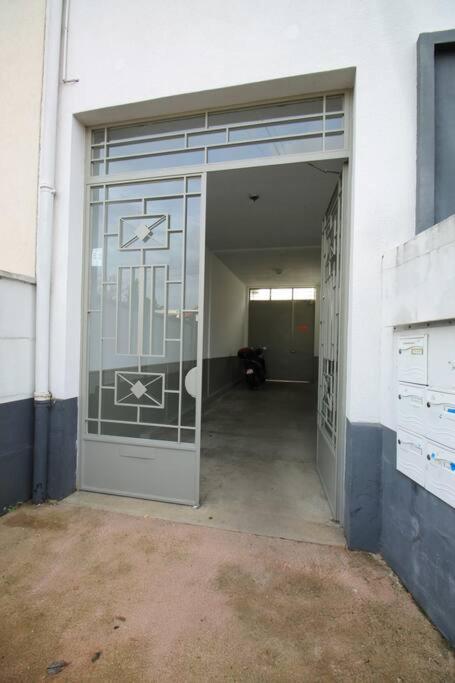 Escale-Marne Fr - 202 - Free Parking - Free Luggage Storage - All Equipped - Linen Included - Washing Machine - 10Mn Walk Metro 8 - Rer A - Panoramic View - From 1 To 14 Guests Maisons-Alfort Exterior photo